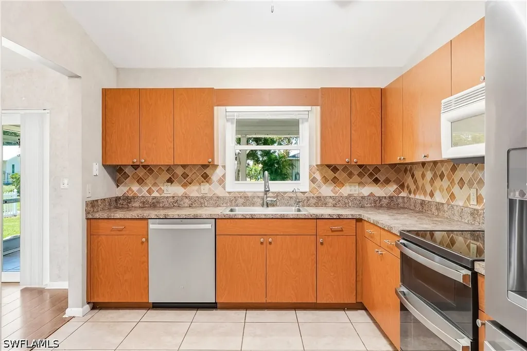 8344 Bounty Road Fort Myers FL 33967