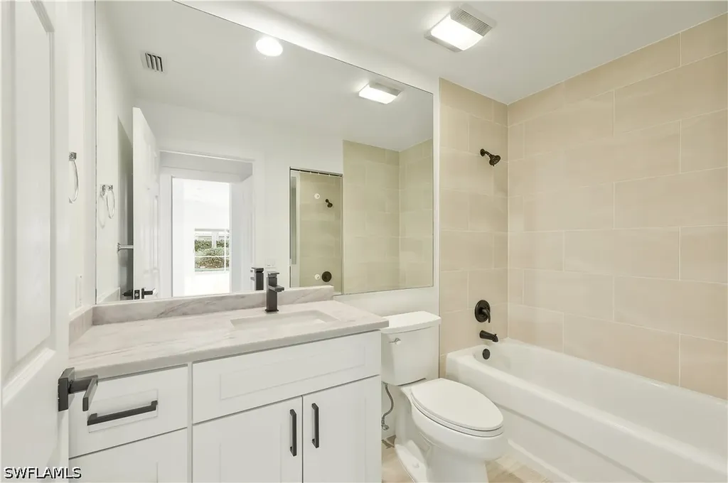28050 Boccaccio Way Bonita Springs FL 34135