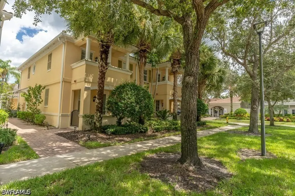 28495 Villagewalk Boulevard Bonita Springs FL 34135