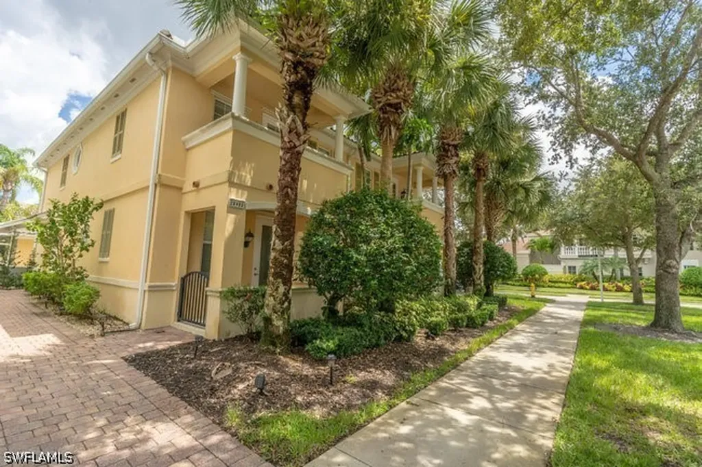 28495 Villagewalk Boulevard Bonita Springs FL 34135