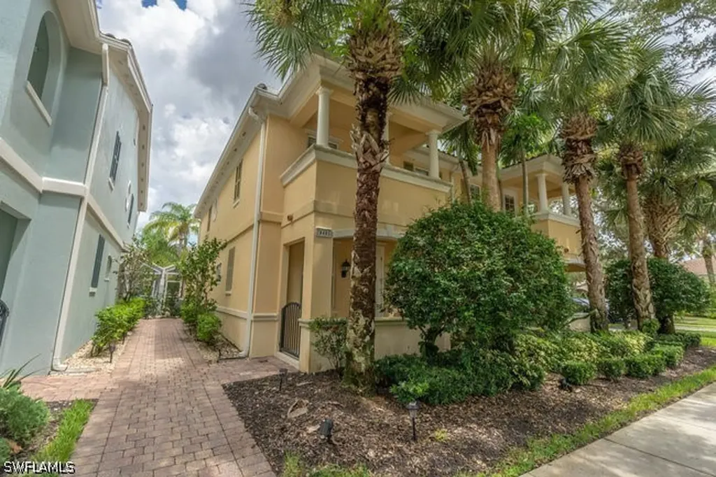 28495 Villagewalk Boulevard Bonita Springs FL 34135