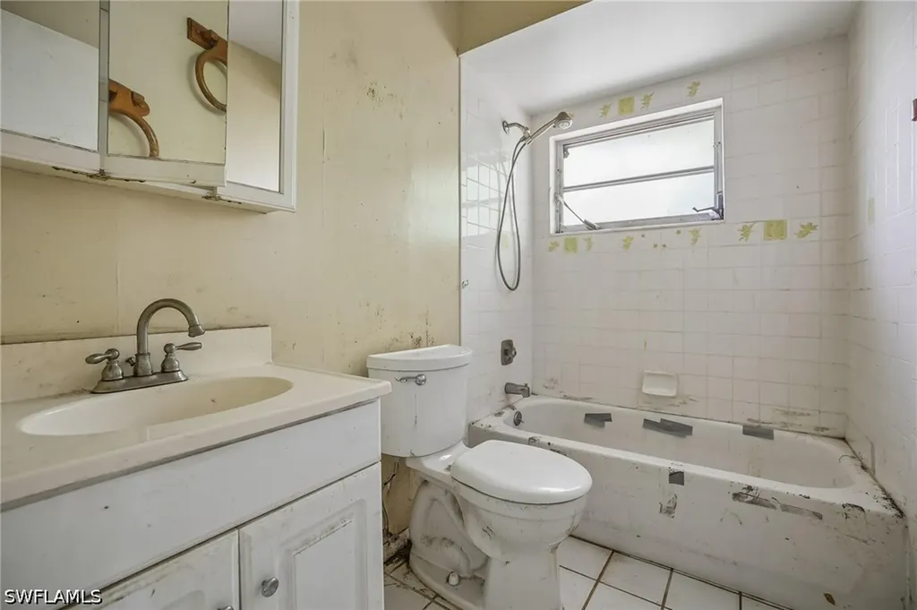 13231 5th Street Fort Myers FL 33905