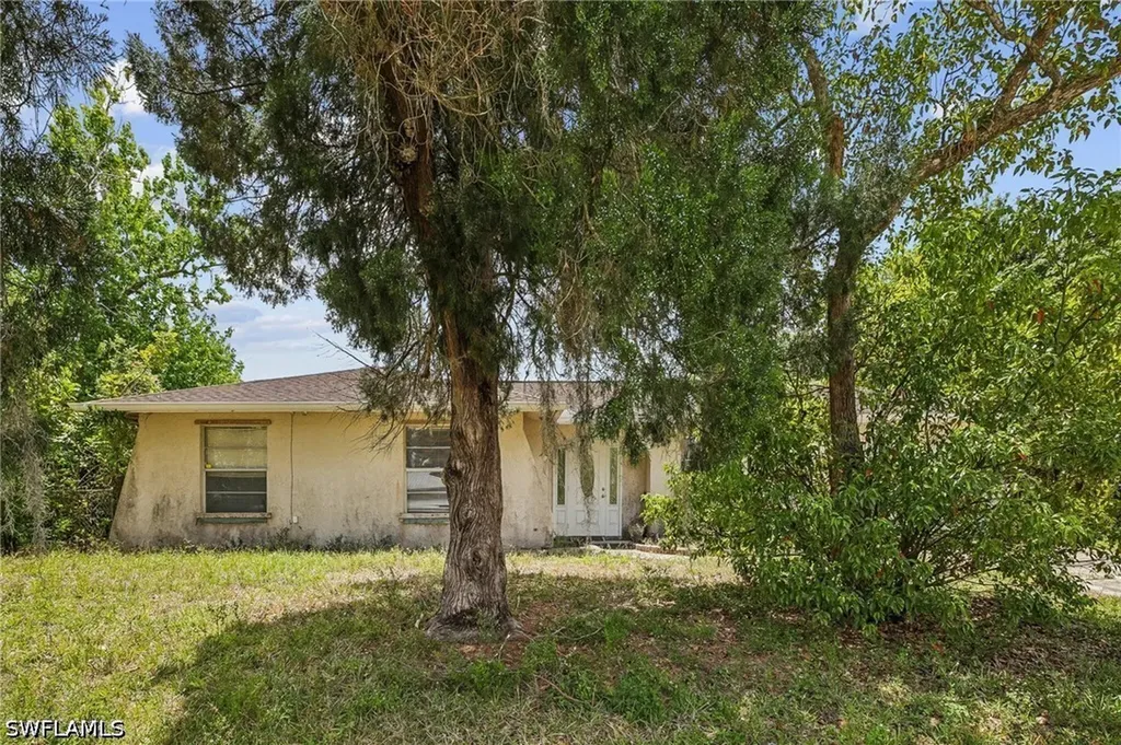 13231 5th Street Fort Myers FL 33905