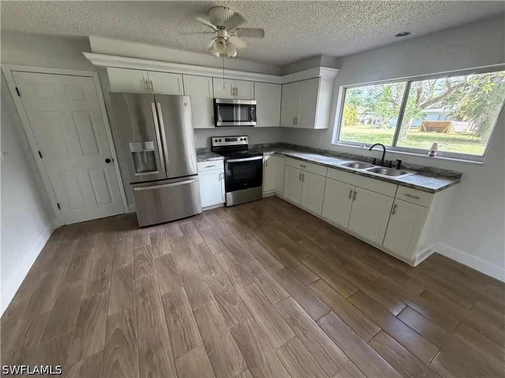 937 SW 52nd Street Cape Coral FL 33914