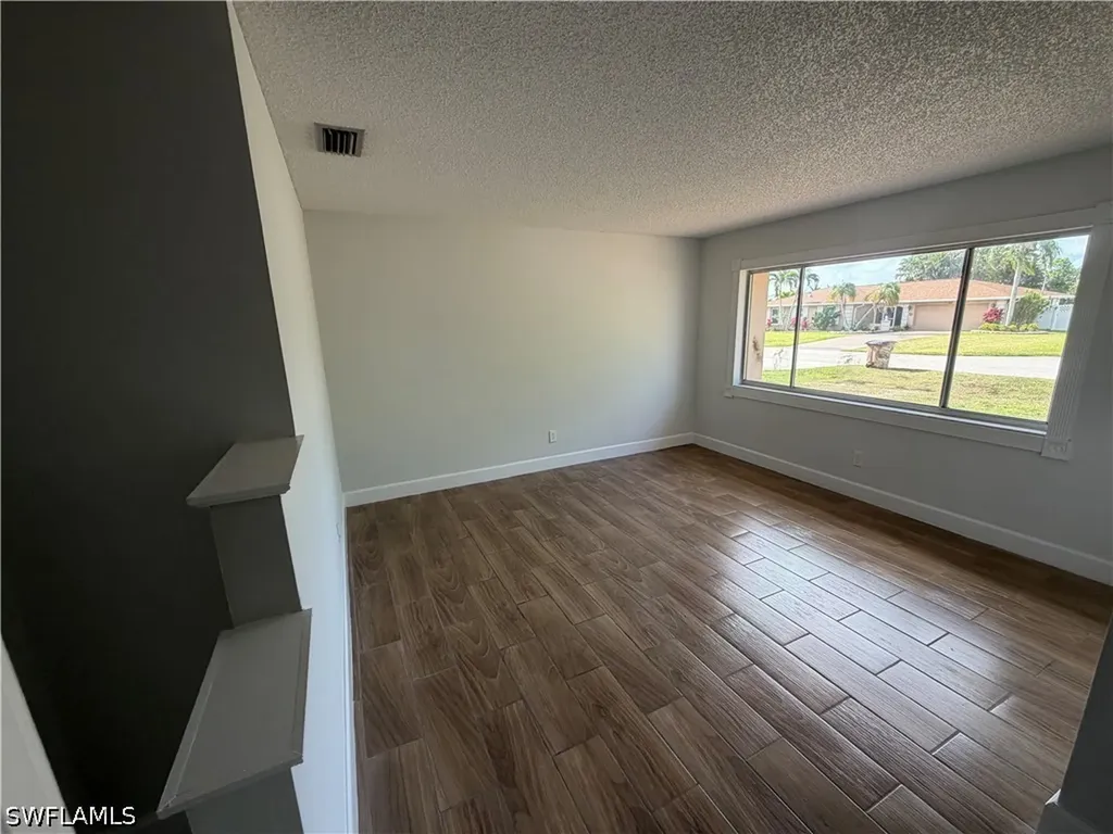 937 SW 52nd Street Cape Coral FL 33914