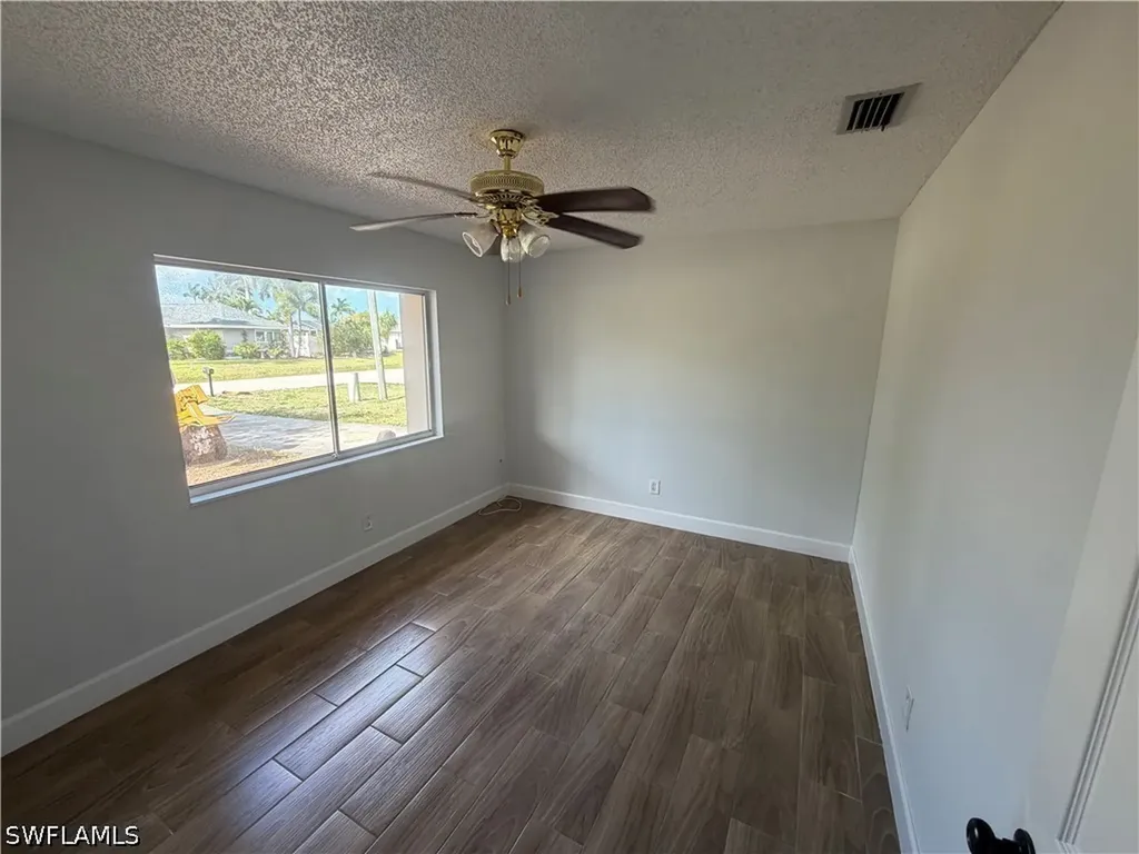 937 SW 52nd Street Cape Coral FL 33914