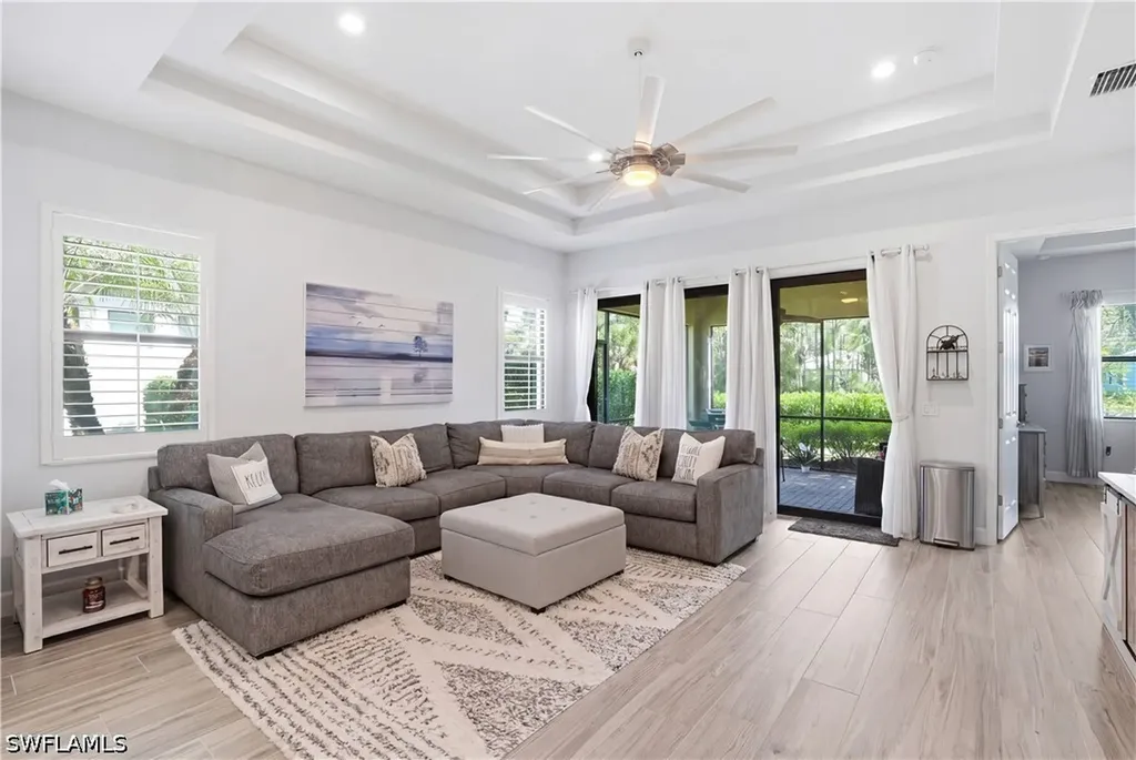 9435 Isla Bella Circle Bonita Springs FL 34135