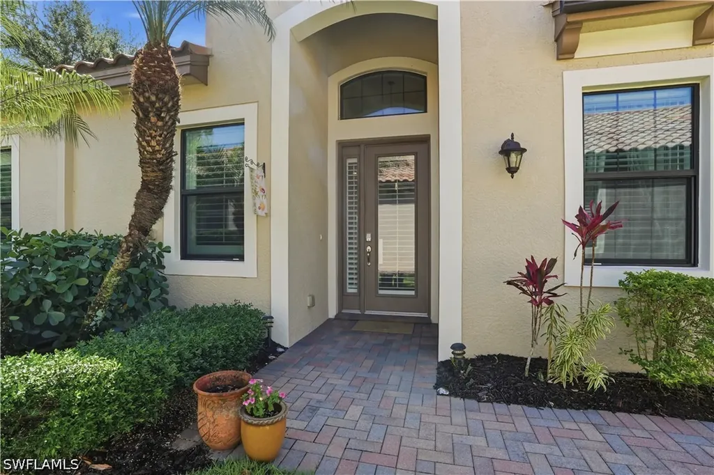 9435 Isla Bella Circle Bonita Springs FL 34135