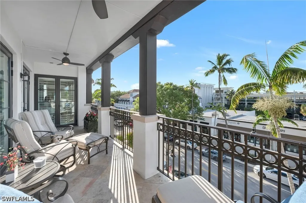 780 5th Avenue S Naples FL 34102