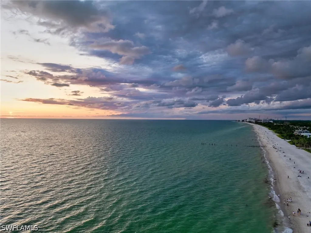 780 5th Avenue S Naples FL 34102