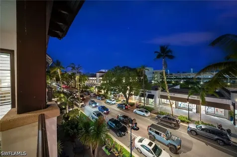 780 5TH Avenue S Naples FL 34102