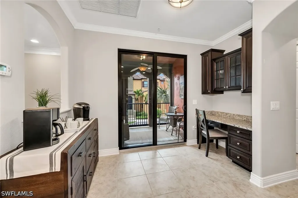 9066 Albion Lane N Naples FL 34113
