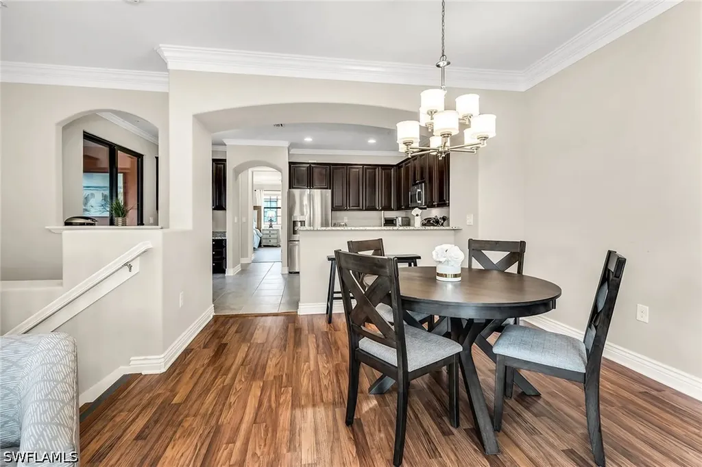 9066 Albion Lane N Naples FL 34113
