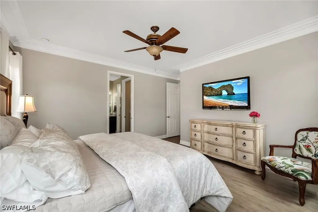 9066 Albion Lane N Naples FL 34113