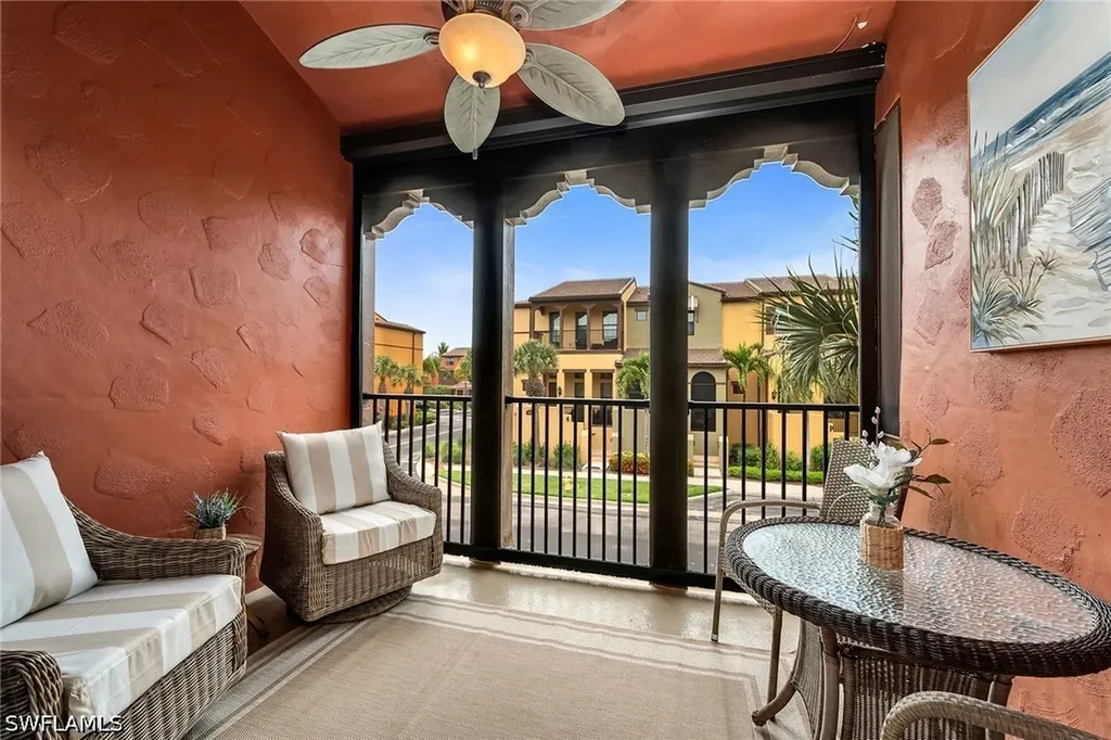 9066 Albion Lane N Naples FL 34113