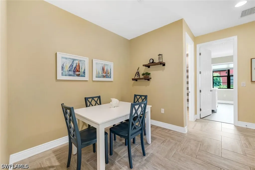 9066 Albion Lane N Naples FL 34113