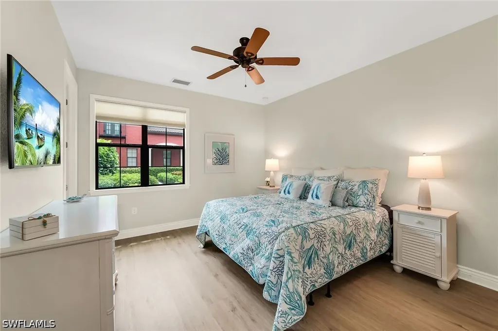 9066 Albion Lane N Naples FL 34113