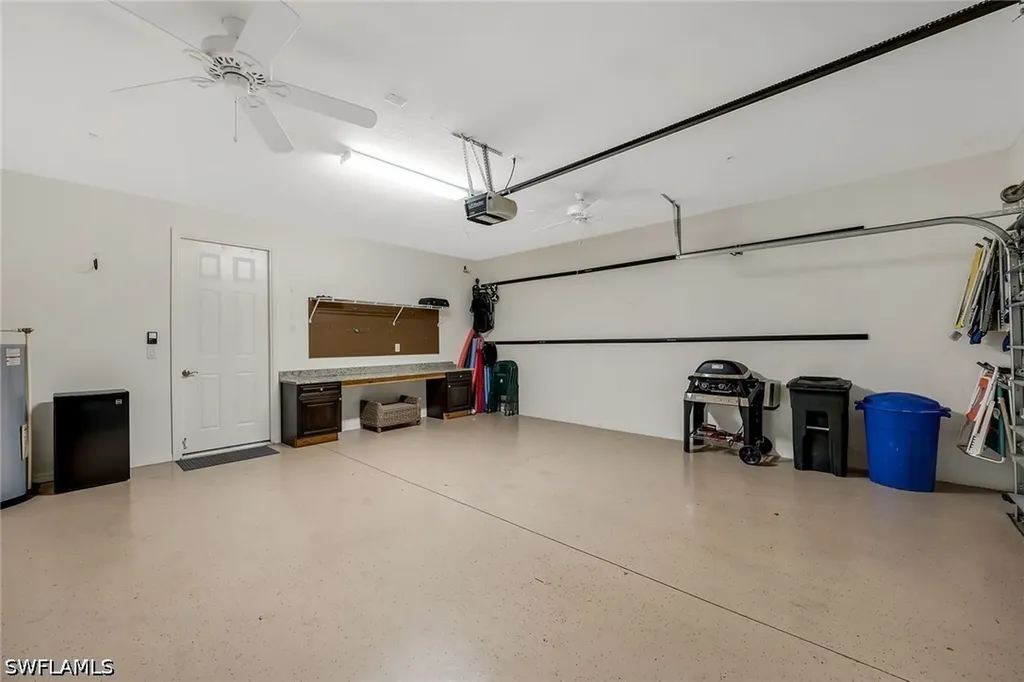 9066 Albion Lane N Naples FL 34113