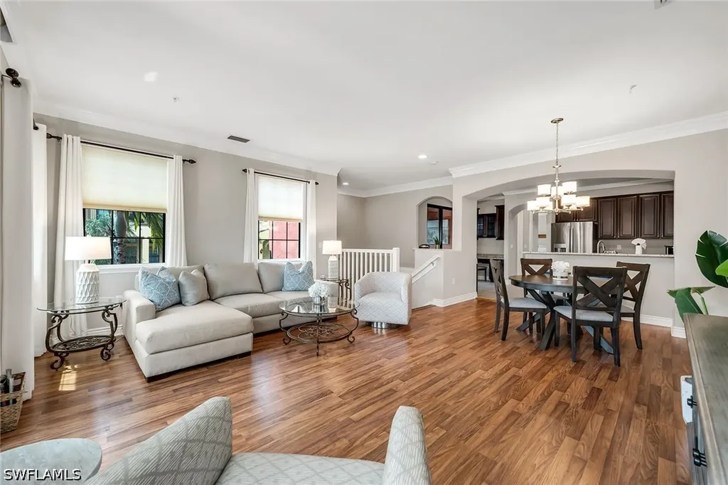 9066 Albion Lane N Naples FL 34113