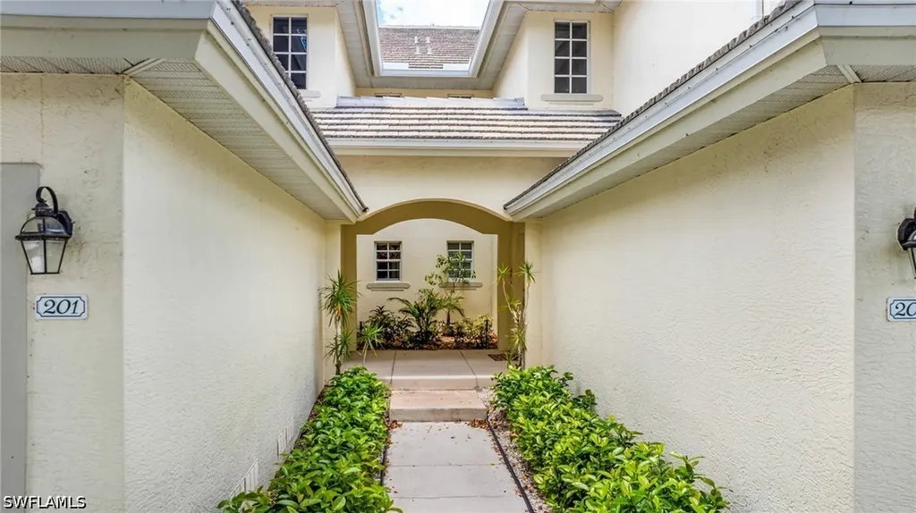 19510 Marsh Point Run Estero FL 33928