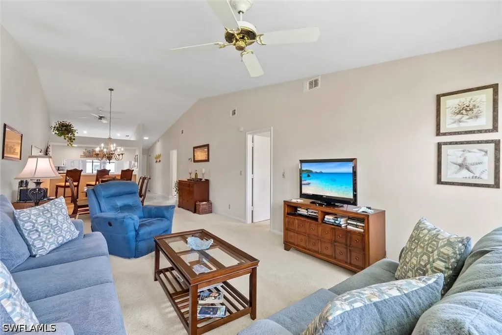 3532 Antarctic Circle Naples FL 34112
