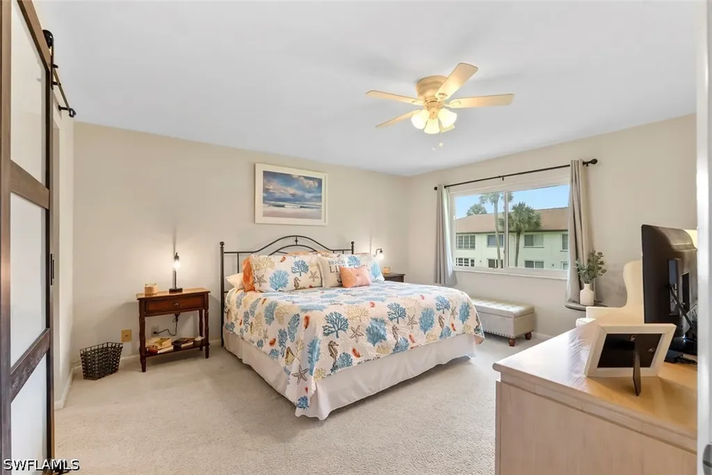 3532 Antarctic Circle Naples FL 34112