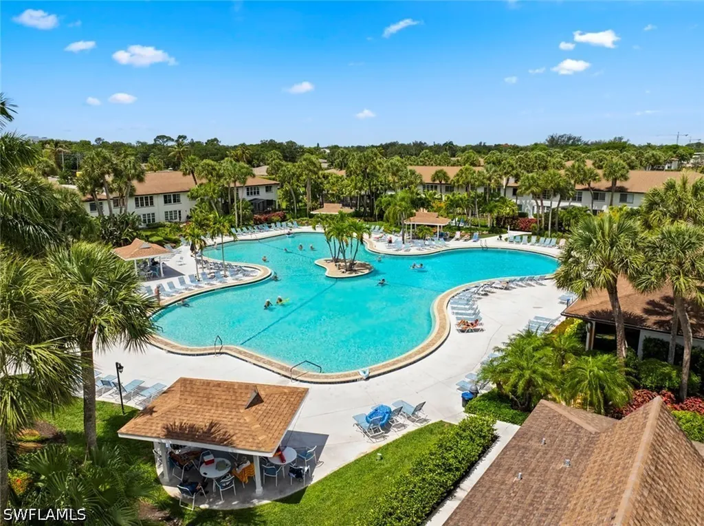 3532 Antarctic Circle Naples FL 34112