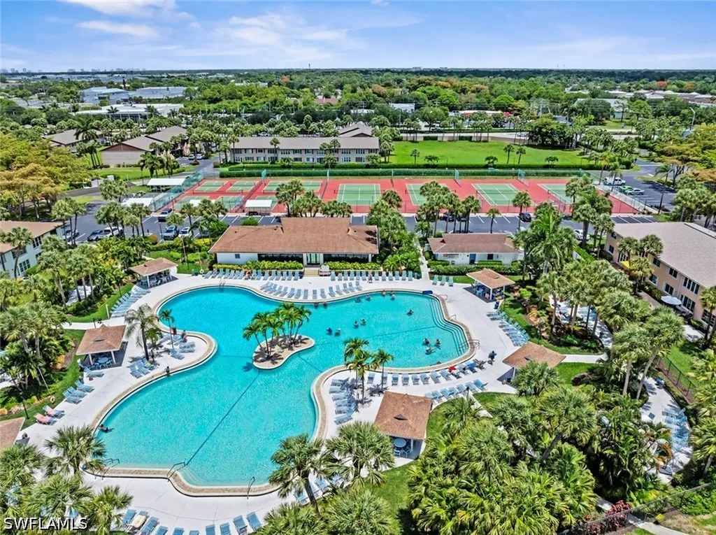 3532 Antarctic Circle Naples FL 34112