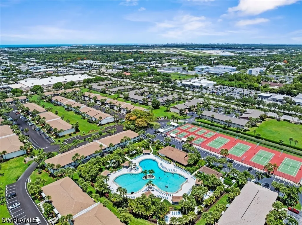 3532 Antarctic Circle Naples FL 34112