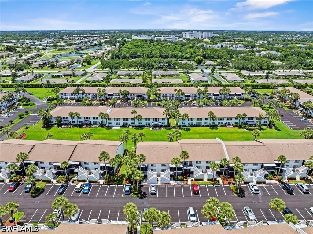 3532 Antarctic Circle Naples FL 34112