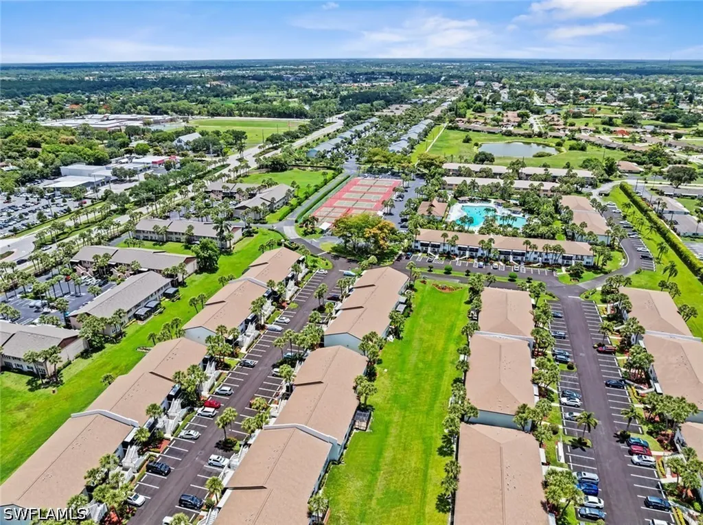 3532 Antarctic Circle Naples FL 34112