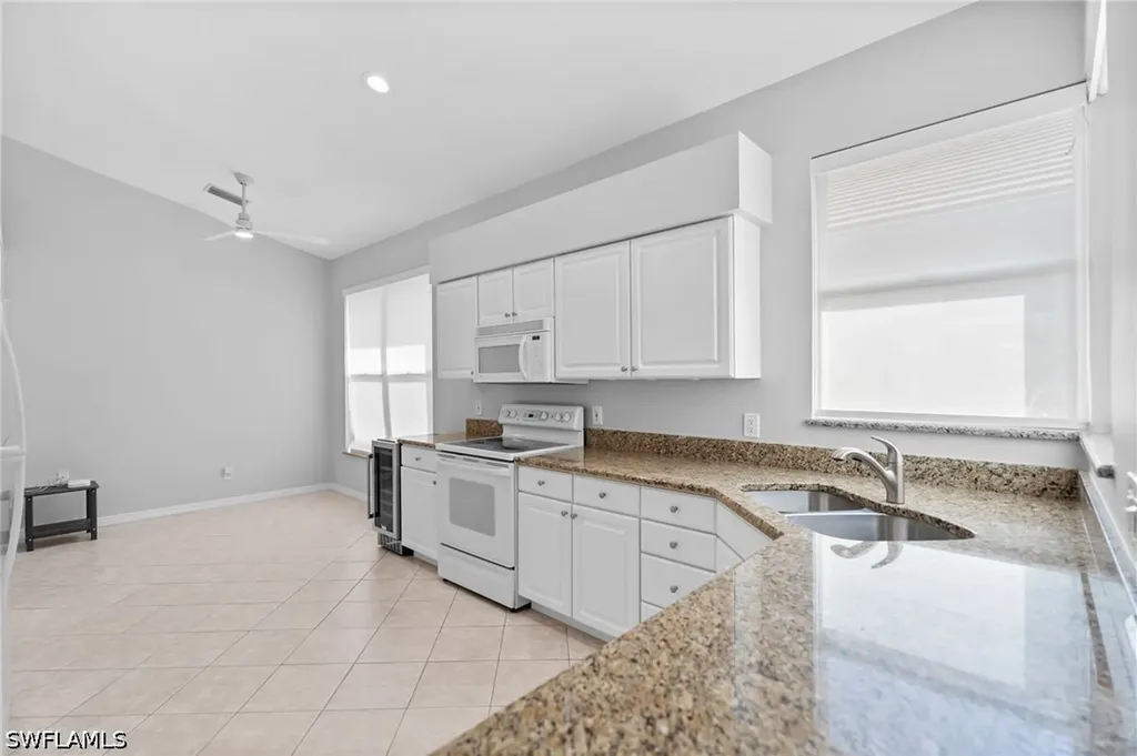 1717 Winding Oaks Way Naples FL 34109