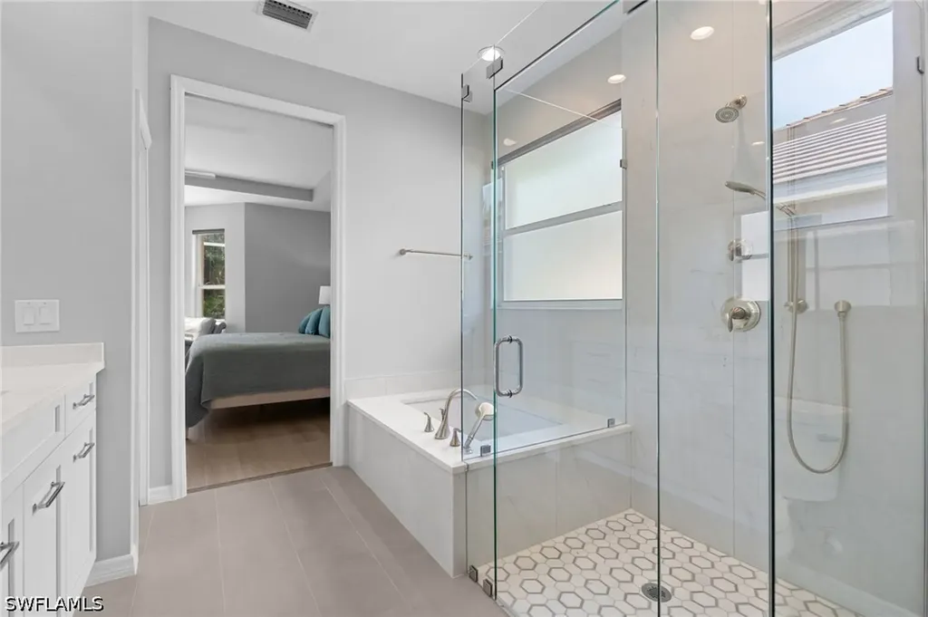 1717 Winding Oaks Way Naples FL 34109