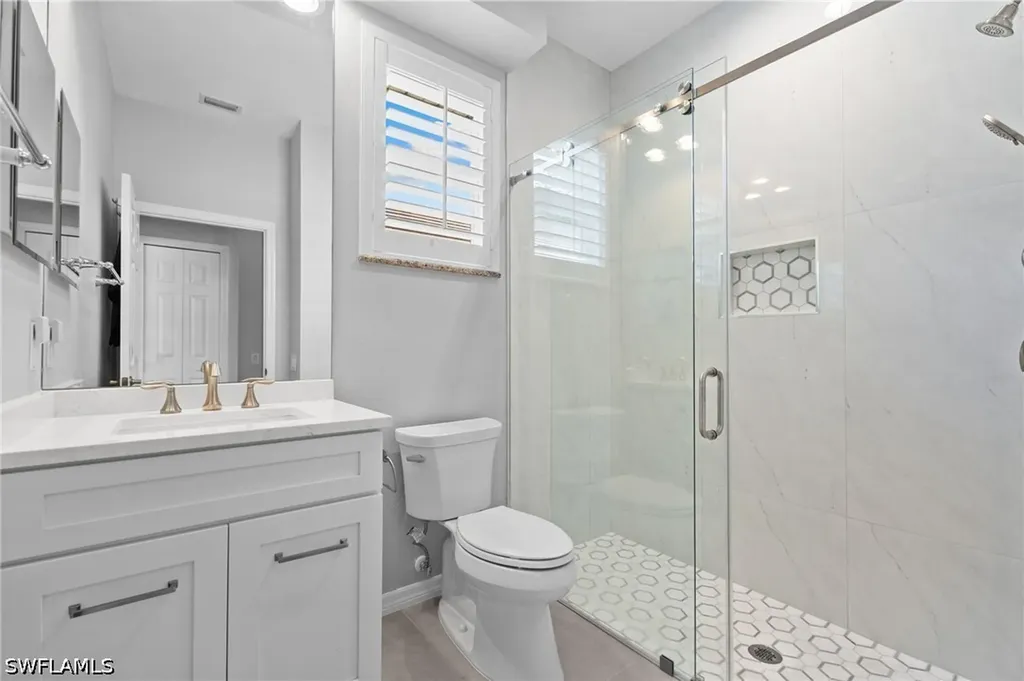 1717 Winding Oaks Way Naples FL 34109