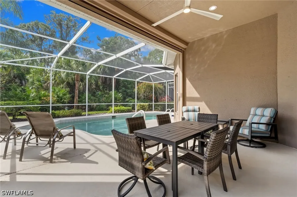 1717 Winding Oaks Way Naples FL 34109