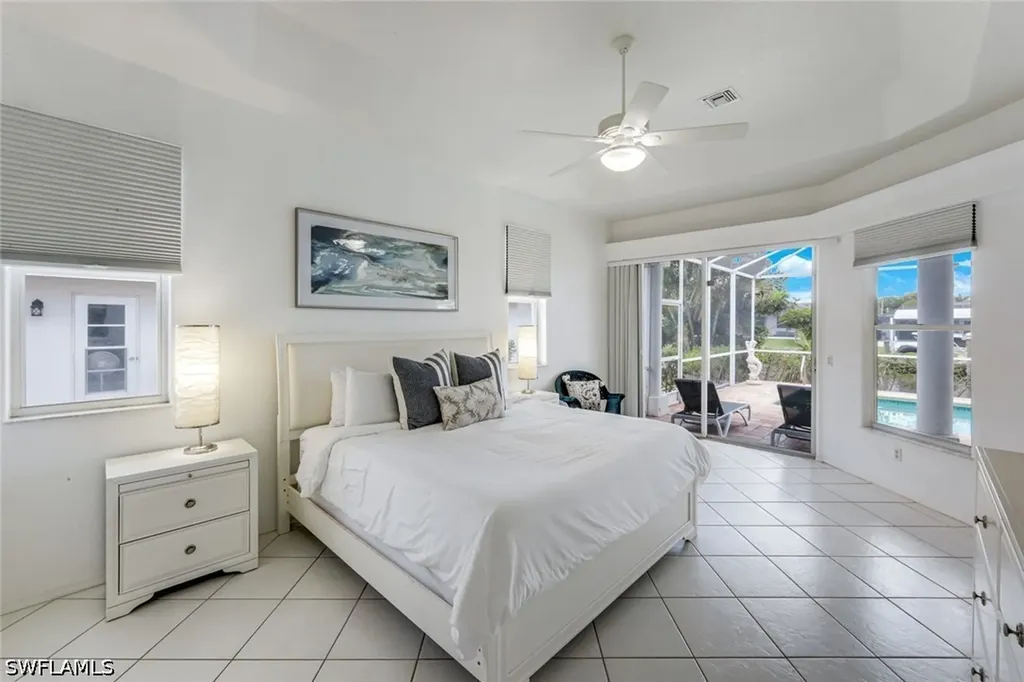 3712 SE 17th Place Cape Coral FL 33904