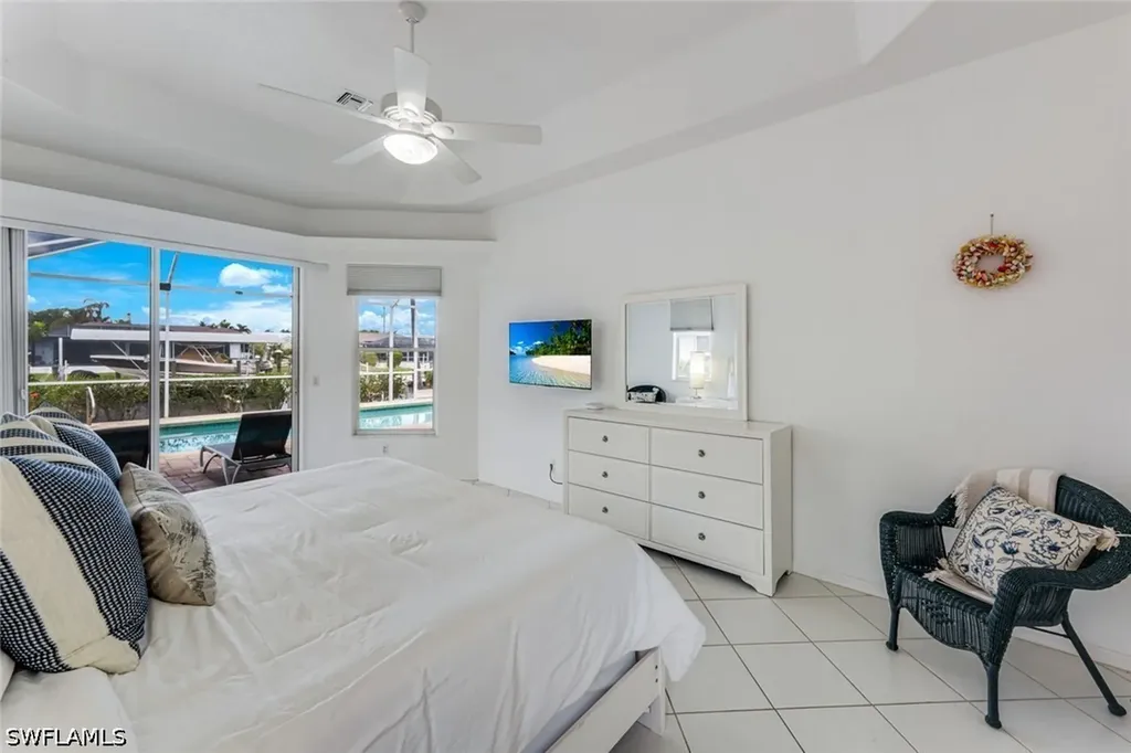 3712 SE 17th Place Cape Coral FL 33904