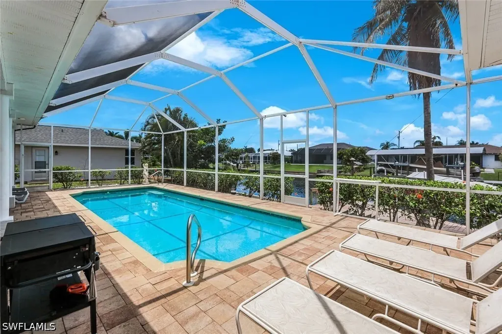 3712 SE 17th Place Cape Coral FL 33904