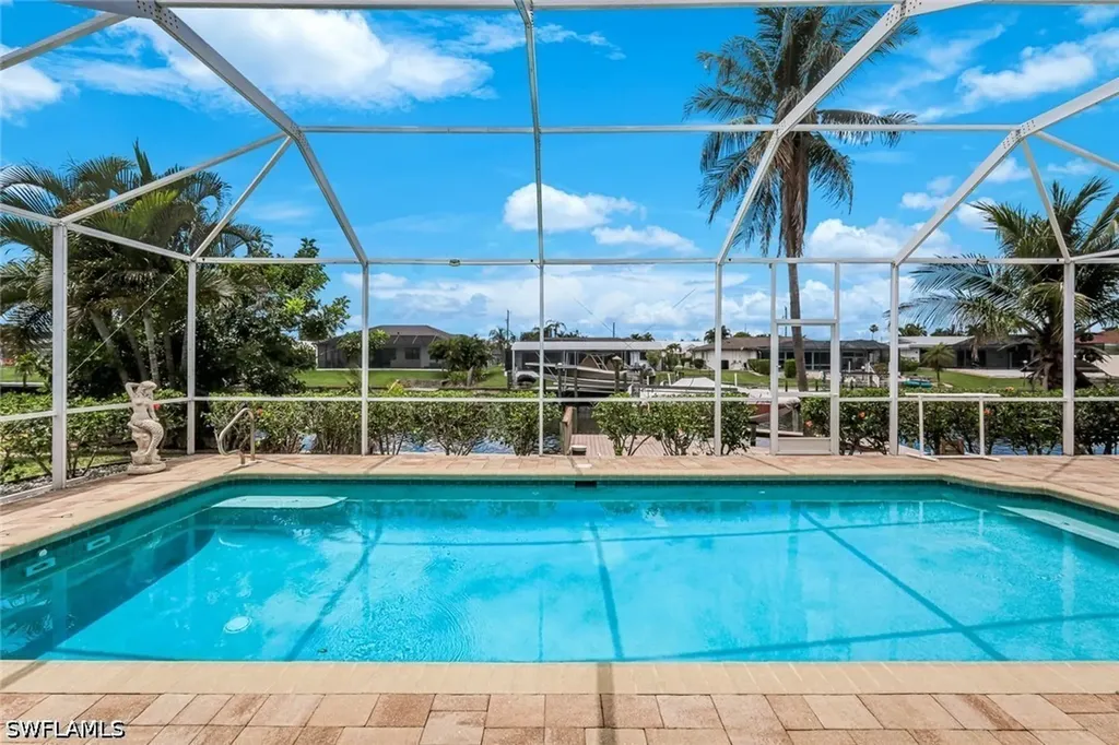 3712 SE 17th Place Cape Coral FL 33904