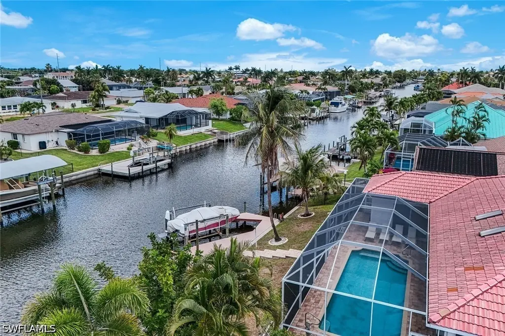 3712 SE 17th Place Cape Coral FL 33904