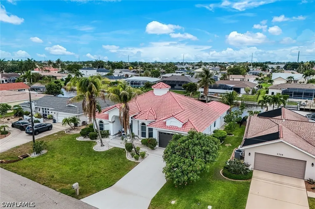3712 SE 17th Place Cape Coral FL 33904