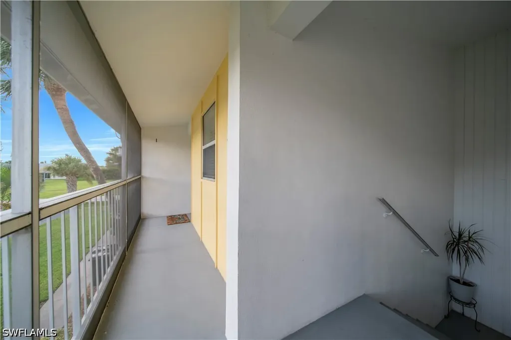 4613 SE 5th Avenue Cape Coral FL 33904
