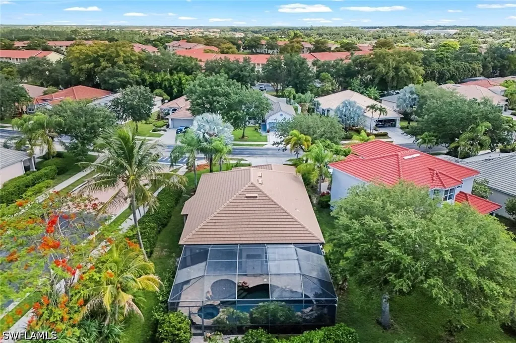 8241 Laurel Lakes Boulevard Naples FL 34119