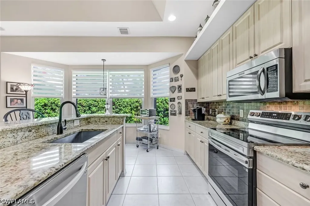 8241 Laurel Lakes Boulevard Naples FL 34119