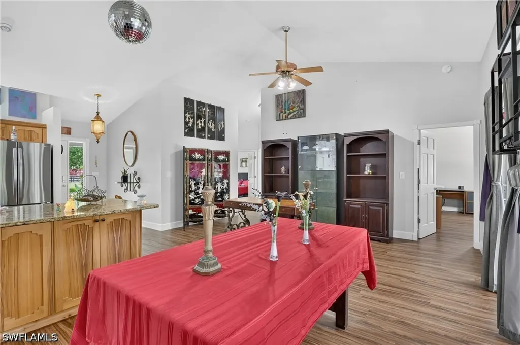 2581 4th Avenue NE Naples FL 34120