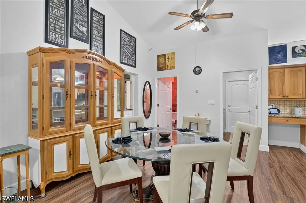 2581 4th Avenue NE Naples FL 34120