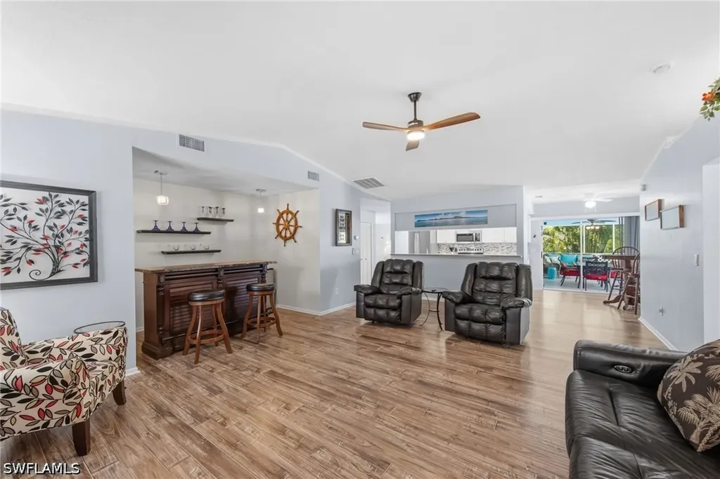 3410 Country Club Boulevard Cape Coral FL 33904