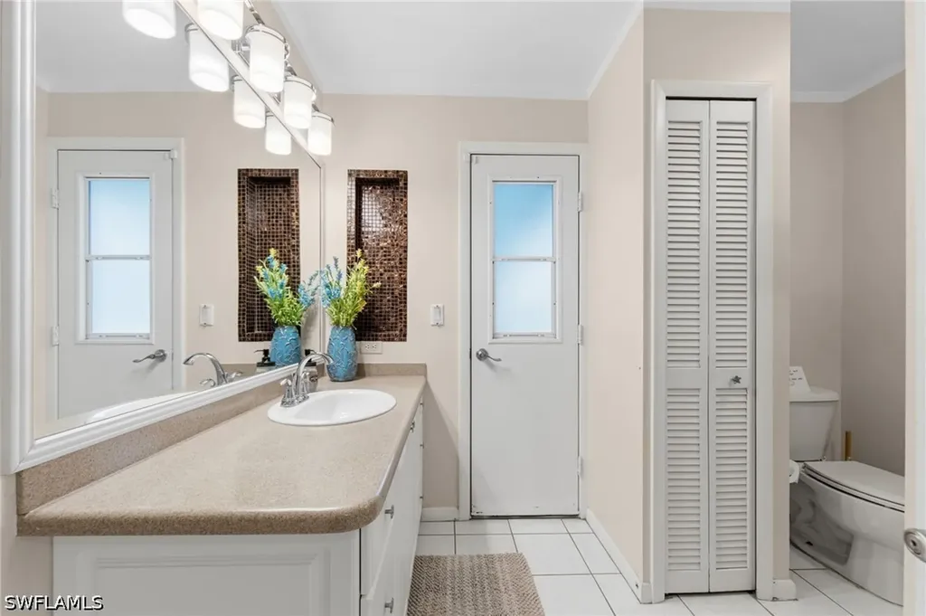 3410 Country Club Boulevard Cape Coral FL 33904