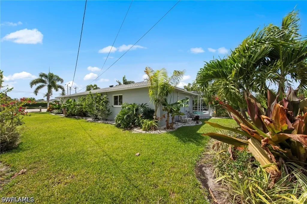 3410 Country Club Boulevard Cape Coral FL 33904