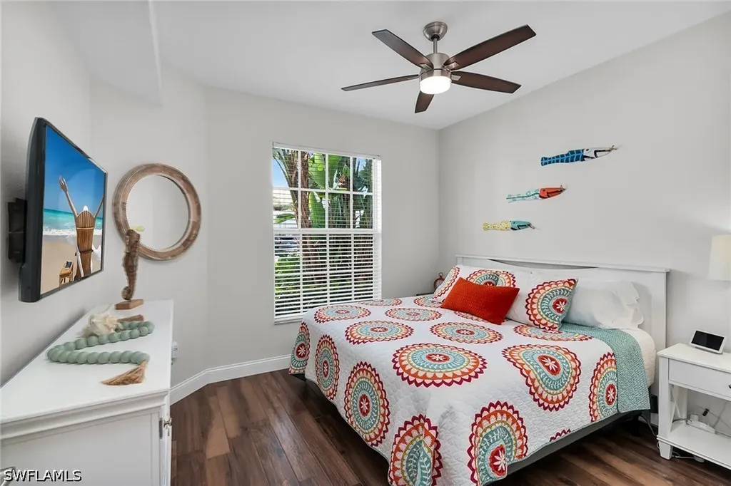 370 Stella Maris Drive N Naples FL 34114